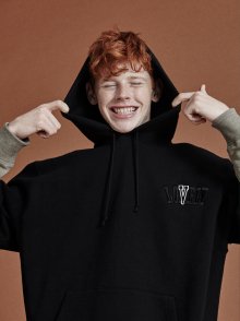LONELY/LOVELY CROPPED LOGO HOODIE BLACK