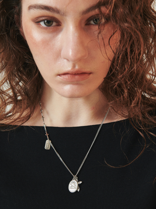 어거스트 하모니(August Harmony) Angel necklace (Silver/surgicalsteel) - 후기 | 무신사
