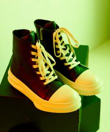 Front Lace-Up Leather High Top (BK)