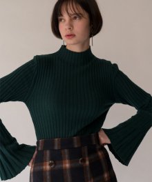 monts550 flared sleeves slim green knit