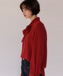 monts573 gold button tie red blouse