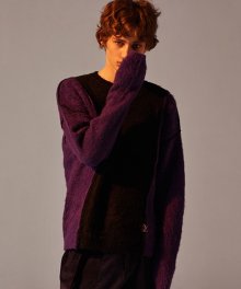 [아티팩츠] ARTIFACTS - Reversible Mohair Knit [Purple/Black]