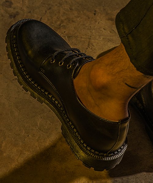 비에스큐티바이클래시(bsqtbyclassy) 378 어거스트 3홀 더비 구두 빈티지블랙