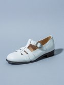 흰(HEENN) HS1806 Maryjane Shoes . White