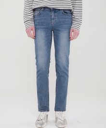 M#1530 less slim crop jeans