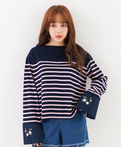 썸띵어쿠스틱(somethingacoustic) 벚꽃자수 티셔츠