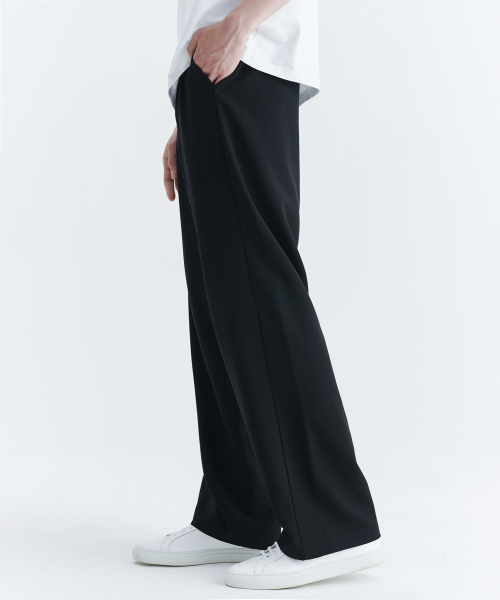 후러브스아트(wholovesart) 유니섹스 세미 와이드 밴딩 슬랙스 블랙