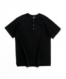 코튼 10수 헨리넥 하프 티셔츠 BLACK