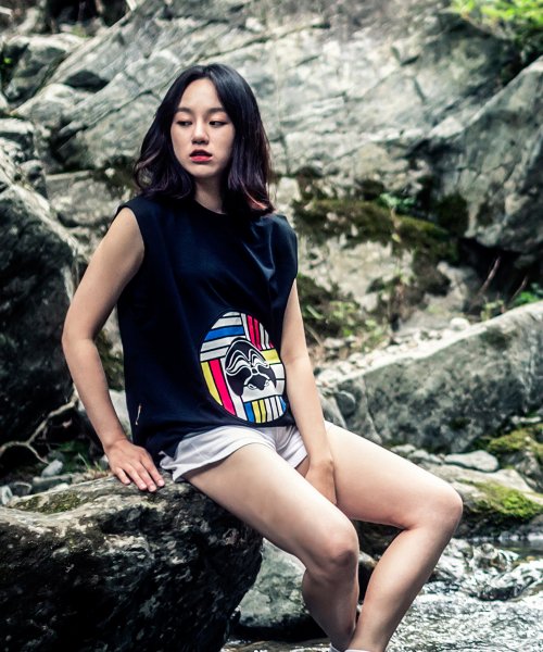 아시하(asiha) M [S/S] AsiHa 시그니처 로고 민소매 Black