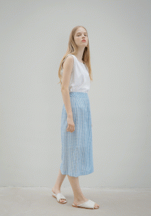 CHECK BUTTON SKIRT - BLUE