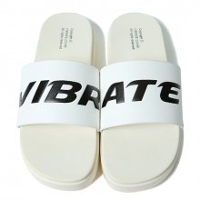 SIGNATURE SLIPPER (white)