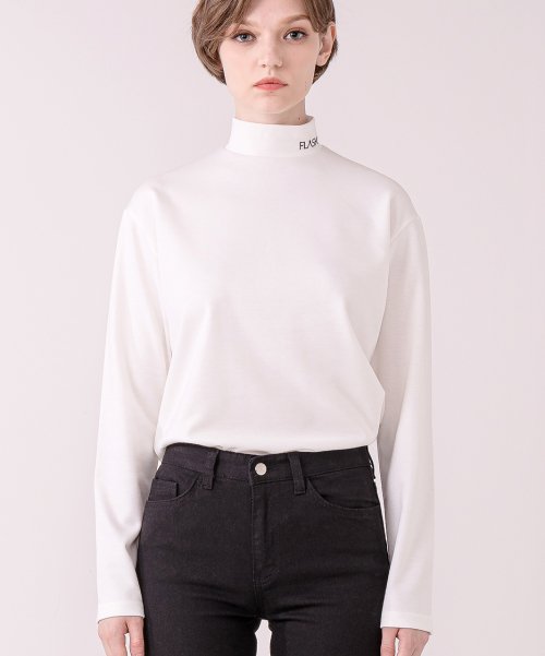 플라스크(flask) 에센셜 하프 터틀넥 woman-WT