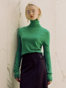 마리아 피티드 터틀넥 스웨터  atb233w(Green)