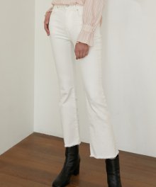 monts755 boots cut cropped pants (white)