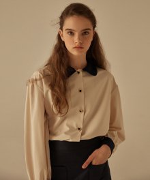 round collar shirring blouse_navy