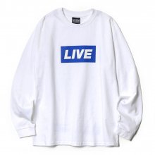 [NP] NEWS BANNER LONG SLEEVE WHITE (NP18A059H)