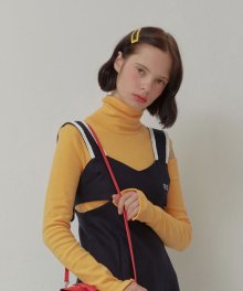 SLIT POINT POLO NECK T-SHIRTS_yellow