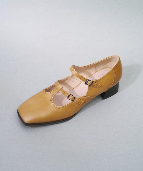 흰(heenn) heenn . hs1810  옐로우오커