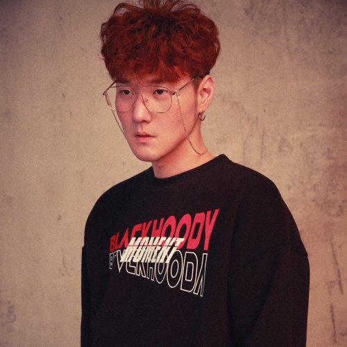 블랙후디(blackhoody) DIAGONAL MOMENT CREWNECK SWEATSHIRT BLACK