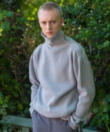Heavy Turtleneck Sweater / Blue Grey