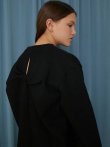 BACK TWIST SWEAT SHIRT_BLACK