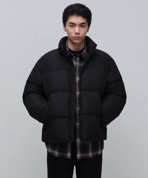무신사 스탠다드() 다운 푸퍼 숏 패딩 재킷 [블랙] 상품 이미지