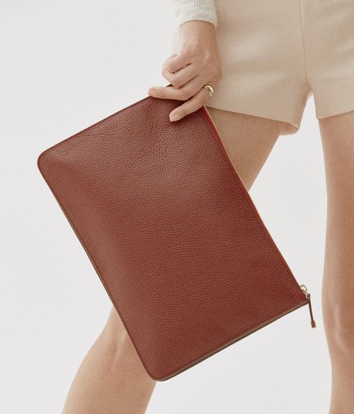 TWOTONE CLUTCH (투톤 클러치) Amaranto