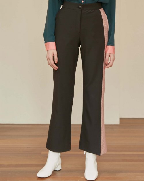 엽페(yuppe) SIDE CHECK PANTS_BLACK