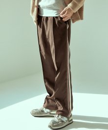 Knit Tape Line Track Pants [Brown]