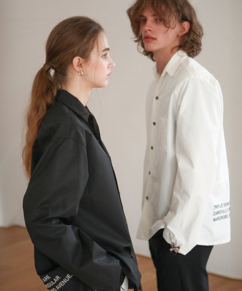 트립르센스(triplesens) LE EMBROIDERY SHIRTS JACKET WHITE