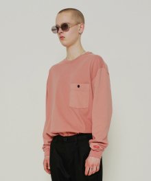 T39S BUTTON POCKET LONG SLEEVE TEE (PINK)