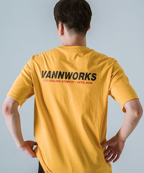 밴웍스(VANNWORKS) 시그니처 로고 반팔 티셔츠(VNAITS201) 오렌지 - 6,900 | 무신사 스토어