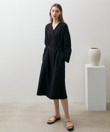 Minimal Robe Dress - Black