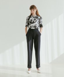 HIGH-WAISTED TWO TUCK PANTS NAVY