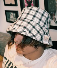 [unisex]19CHECK WHITE/BLACK BUCKET HAT