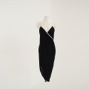 비비드솔리드(BB'DESOLI'DE) 베이직 랩 드레스 - 블랙