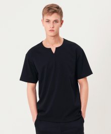 노치넥 티셔츠 BLACK
