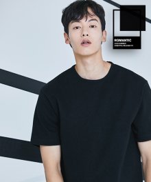 ESSENTIAL RELAXED FIT T-SHIRT(BLACK)
