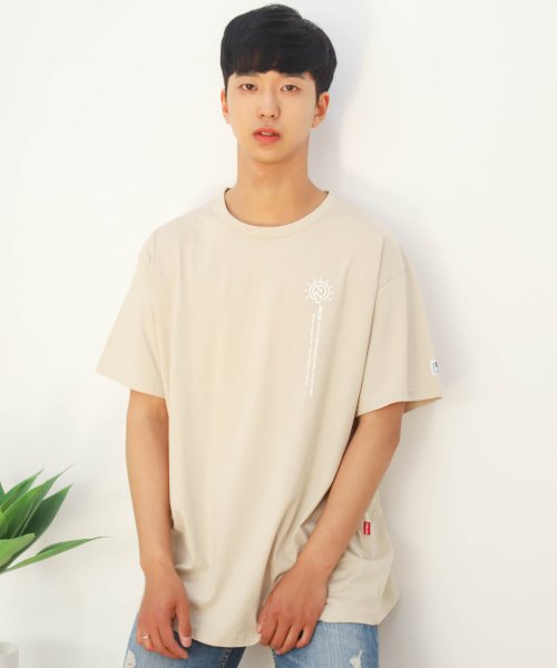 코드아이엠(codeim) 30수 싱글 심볼 레터링 프린트 오버핏 반팔티 베이지