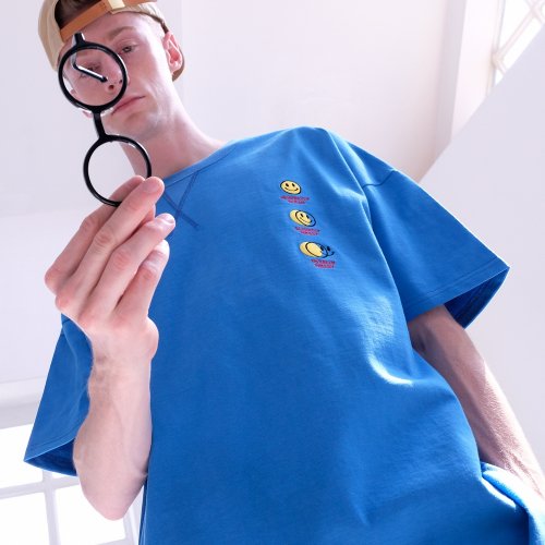 데일리인(DAILY INN) SMILE HOTEL ROOM DD CARD OVERSIZED TEE (OCEAN) - 사이즈 & 후기 | 무신사