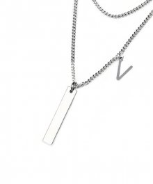 V828 INITIAL DOUBLE NECKLACE