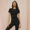 여성 요가복 DEVI-T0017-블랙 필라테스 티셔츠 반팔 라운드넥