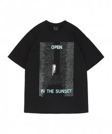 OPEN IN THE SUNSET 반팔 티셔츠_DYMASVM915706