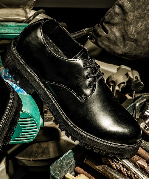 비에스큐티바이클래시(bsqtbyclassy) F01 루체른 3홀 더비 구두 루시블랙