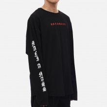 GOTHIC LETTERING LONG SLEEVE T-SHIRT