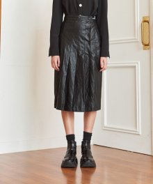 LEATHER WRAP SKIRT (BLACK)