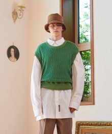 ROUND KNIT VEST (GREEN)