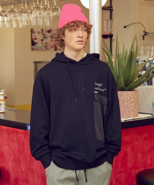 알엘오엘() (HD-19705) PANELLED POCKET HOOD T-SHIRT BLACK 상품 이미지