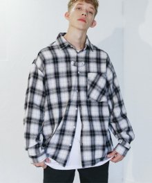 [UNISEX] 오버핏 로크업 플란넬 체크 셔츠 남방 (블랙)