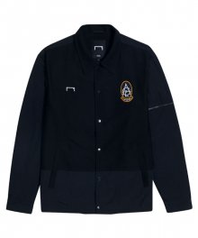 EMBLEM COACH JACKET - BLACK